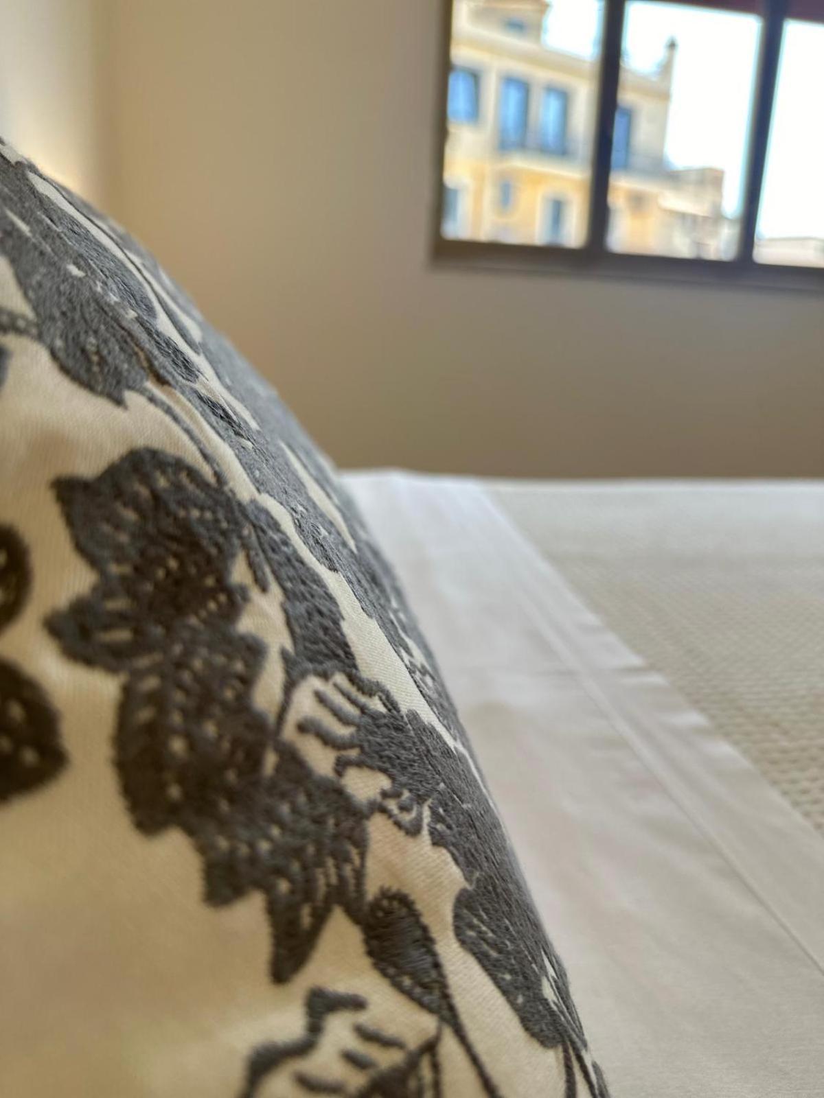 We Home Taormina Center With Parking Exteriör bild